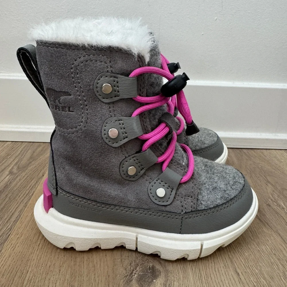 Sorel Explorer Youth Lace Boots Waterproof Gray Pink Fur Trim Size‎ 8 Girls EUC